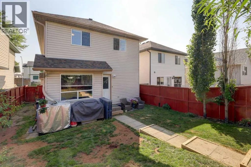 67 Tarington Road NE