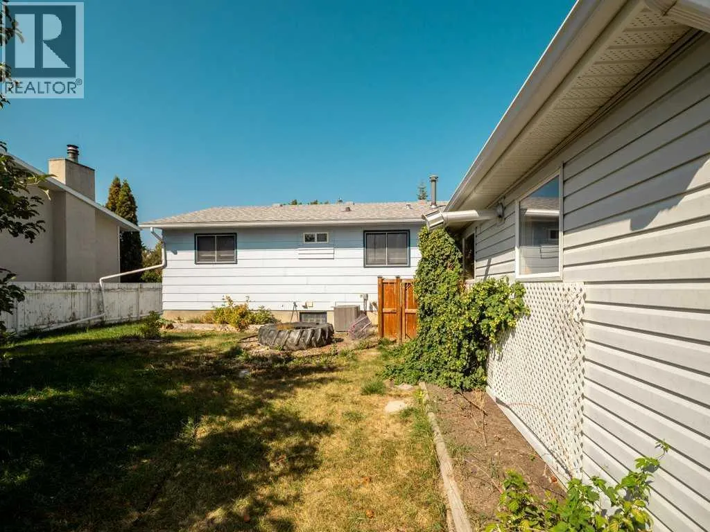 43 Ryerson Road W