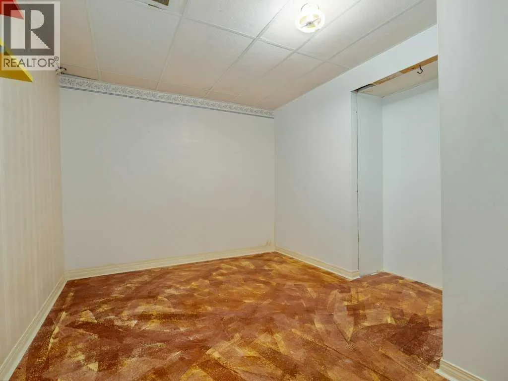 43 Ryerson Road W