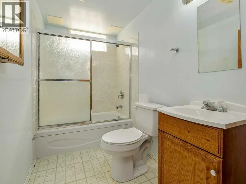 43 Ryerson Road W