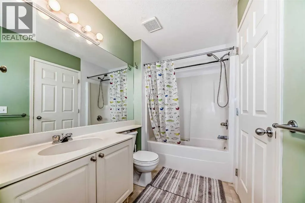 28 Country Hills Manor NW