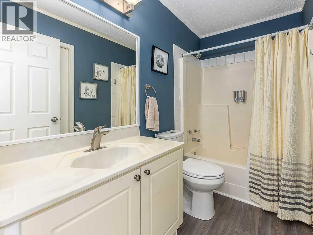 323 Bridlewood Circle SW