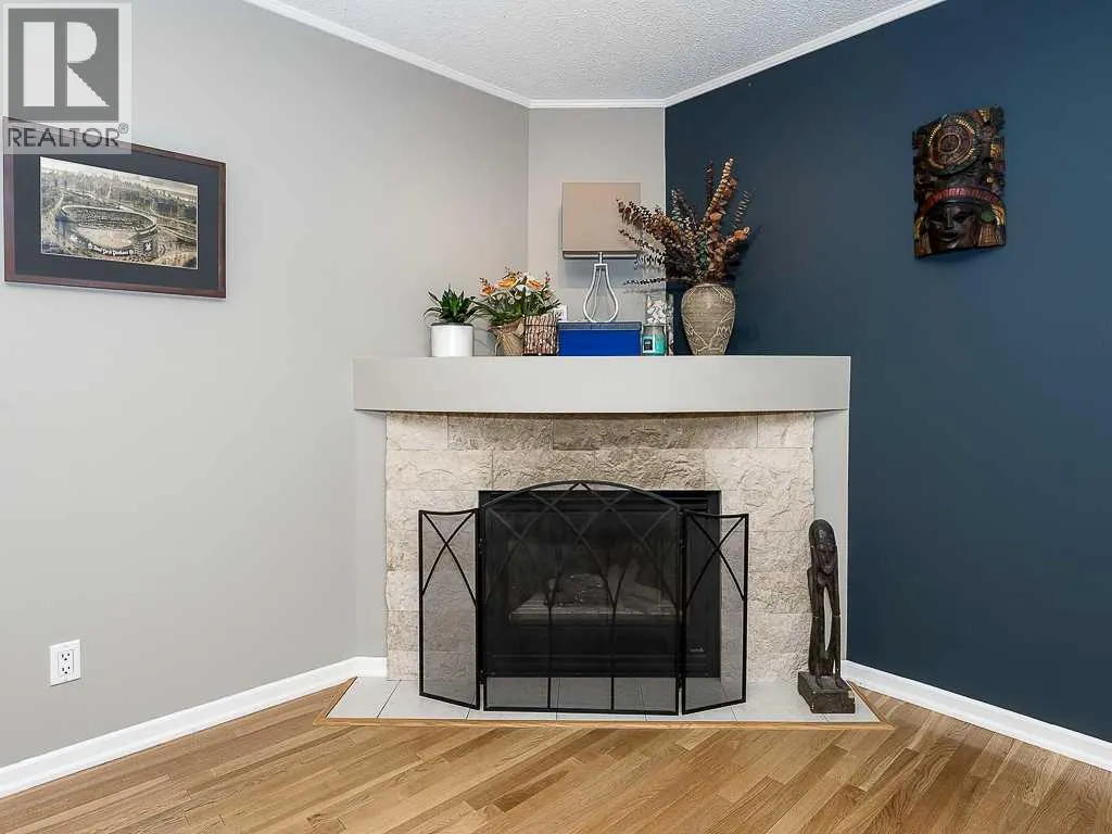 323 Bridlewood Circle SW