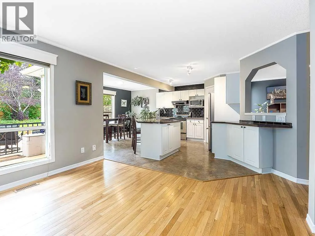 323 Bridlewood Circle SW