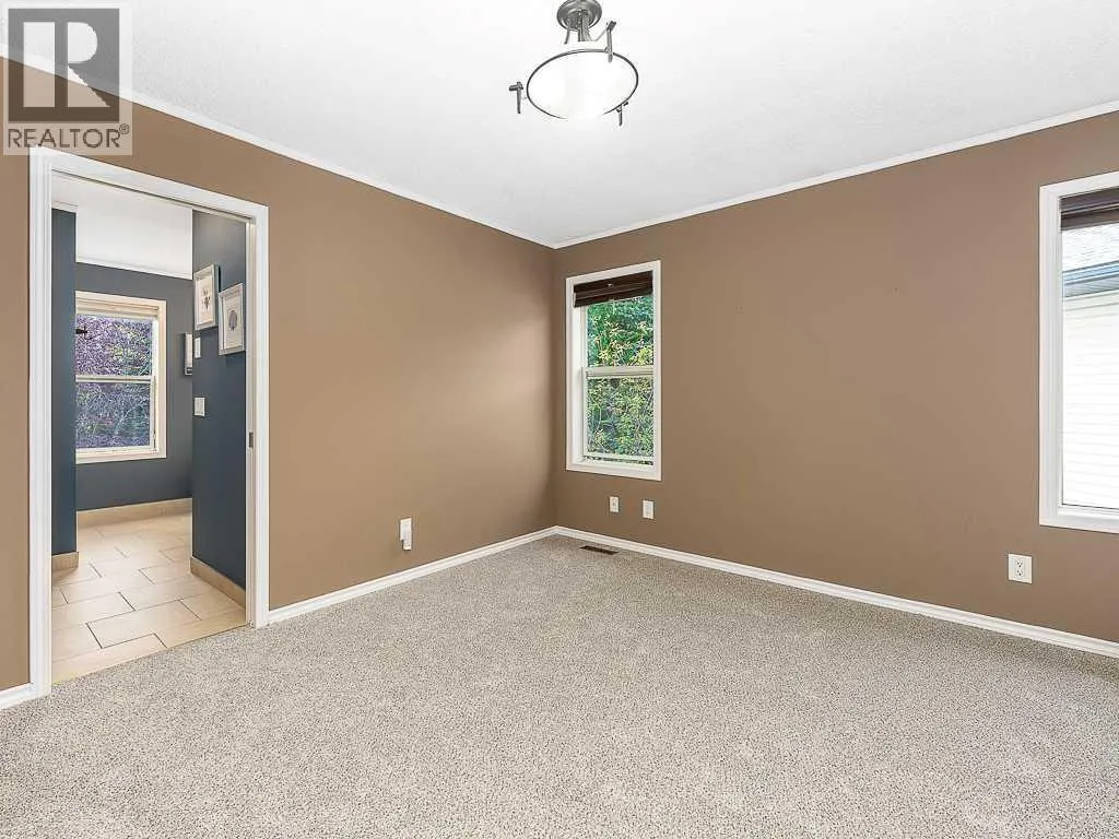 323 Bridlewood Circle SW