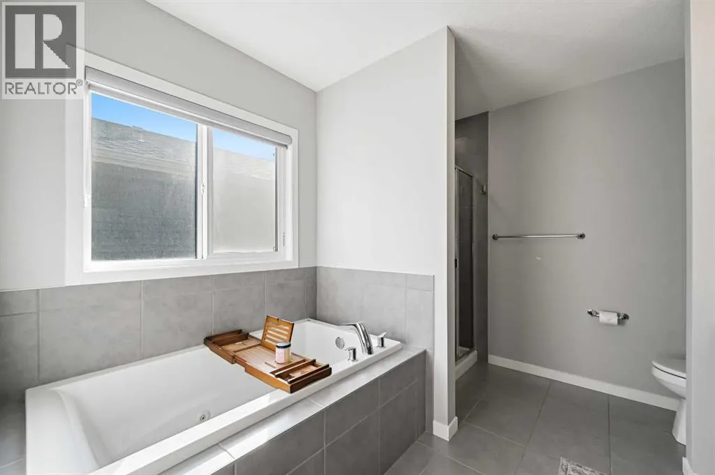 856 West Lakeview Drive