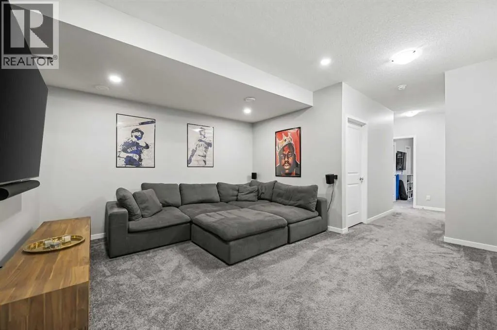 856 West Lakeview Drive