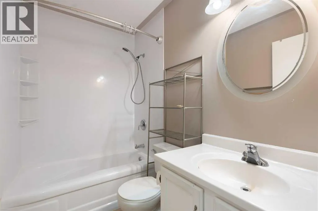 39 Bearberry Crescent NW