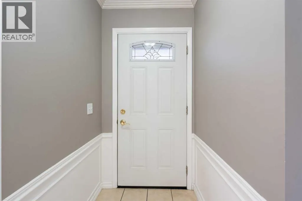 39 Bearberry Crescent NW