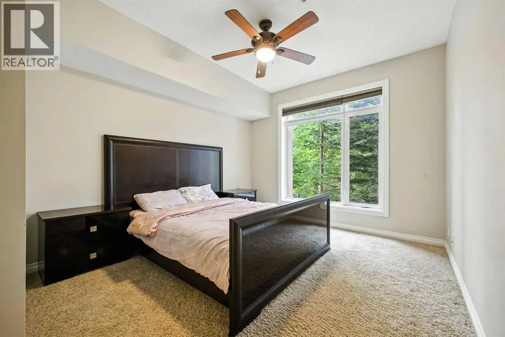 8103, 14 Hemlock Crescent SW
