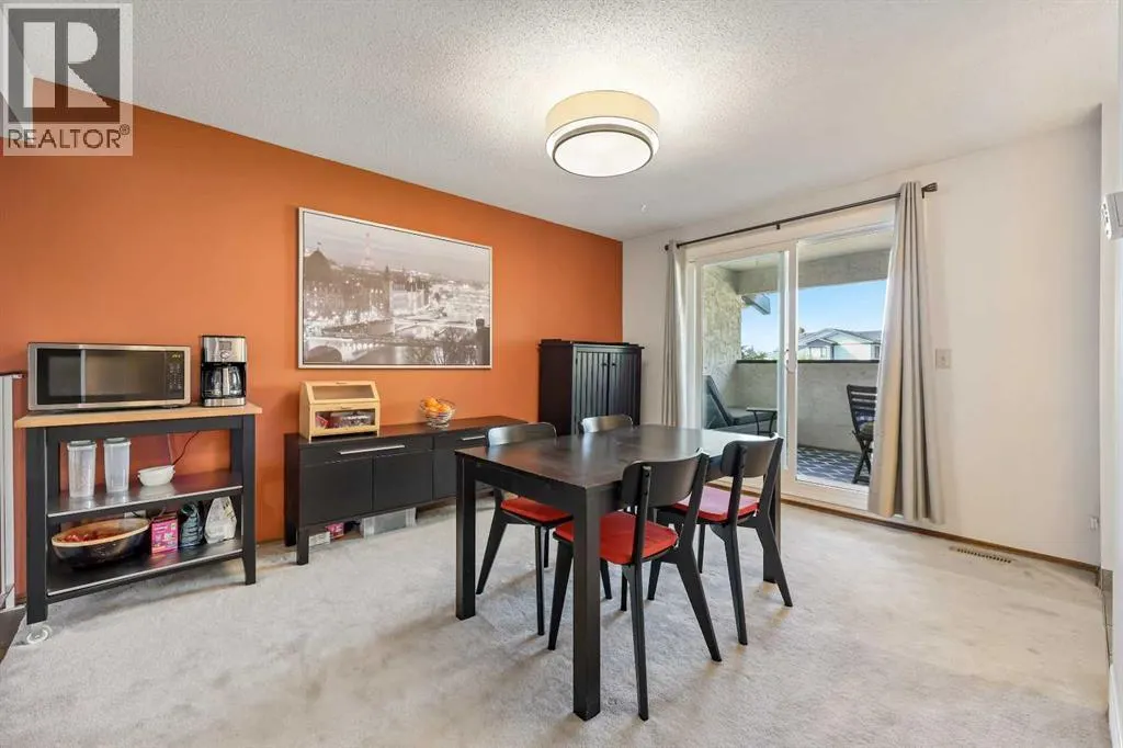 76, 5400 Dalhousie Drive NW