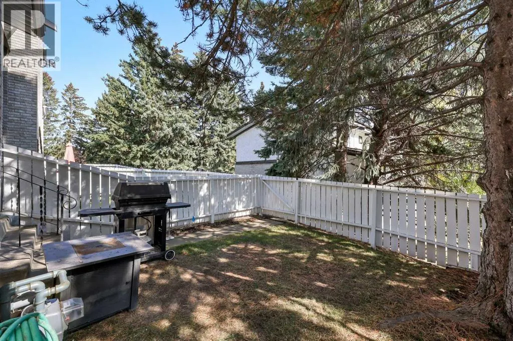 76, 5400 Dalhousie Drive NW