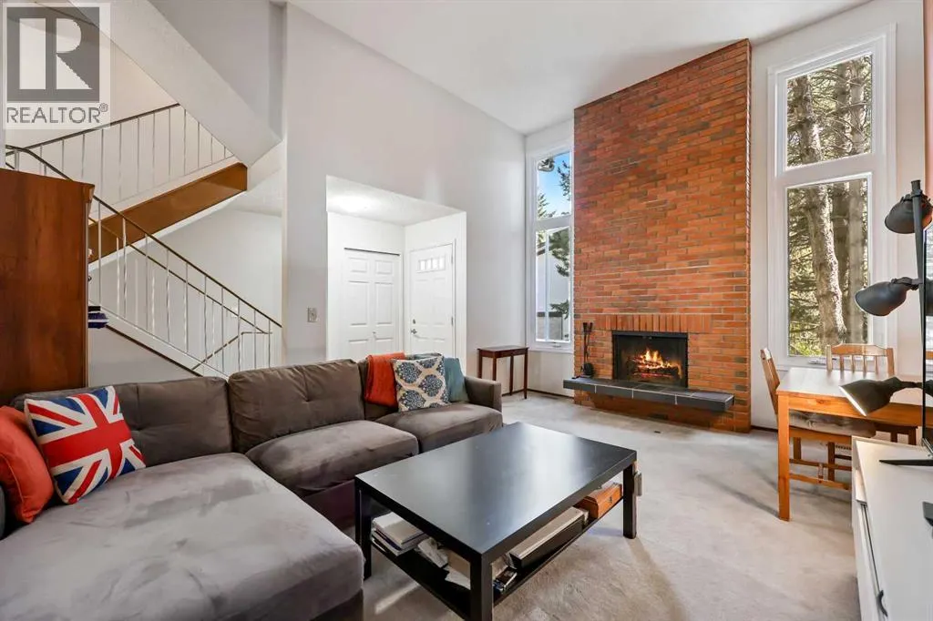 76, 5400 Dalhousie Drive NW