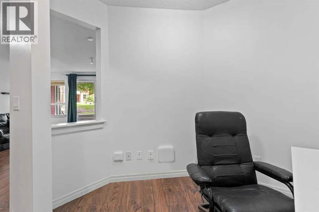 143, 22 Richard Place SW