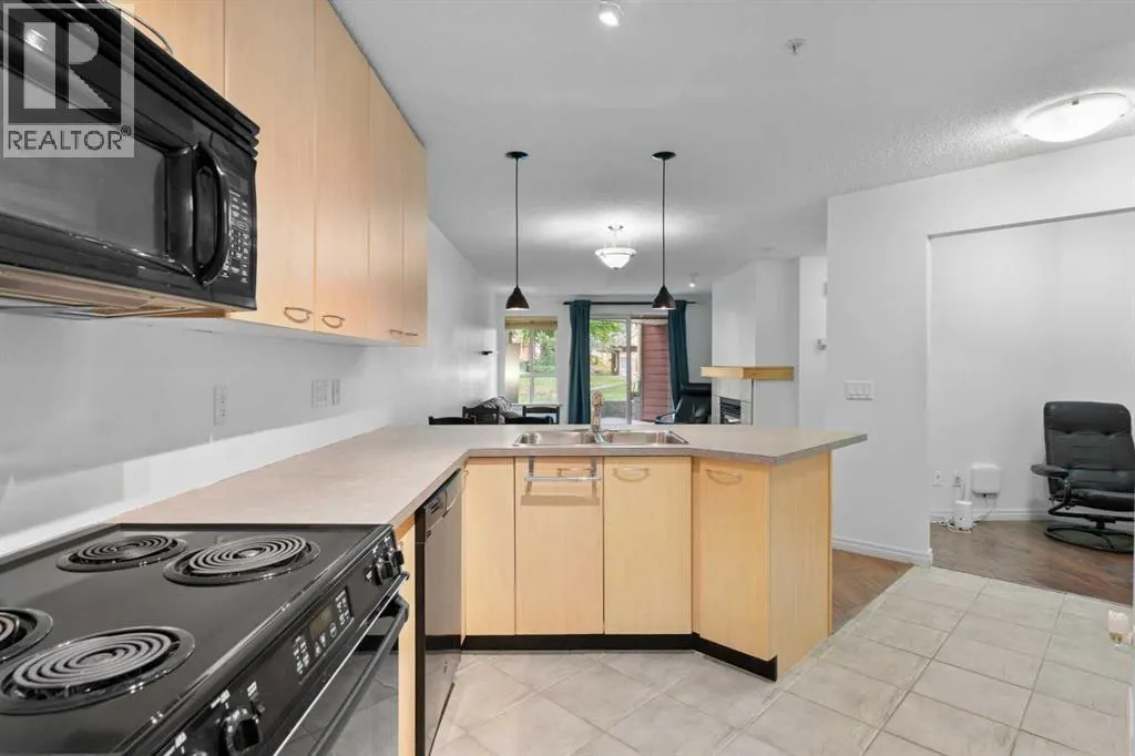 143, 22 Richard Place SW