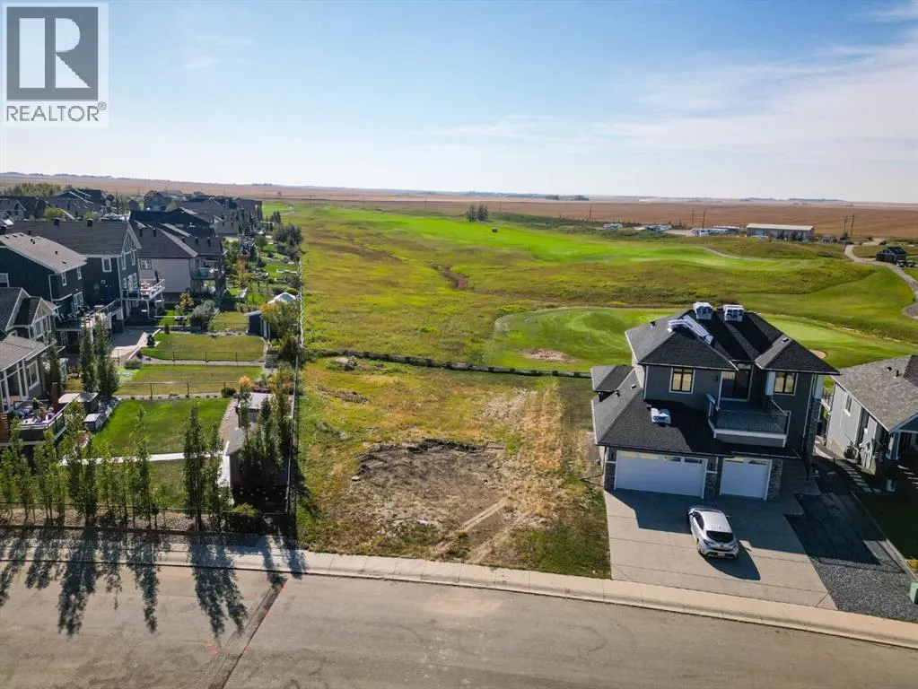 496 Muirfield Crescent