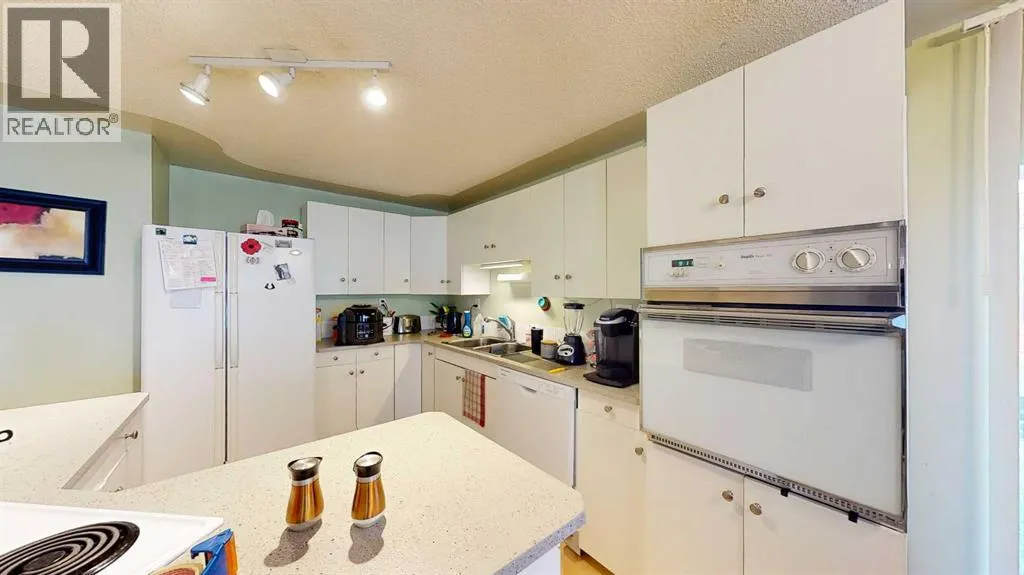 25 De Havilland Boulevard SW