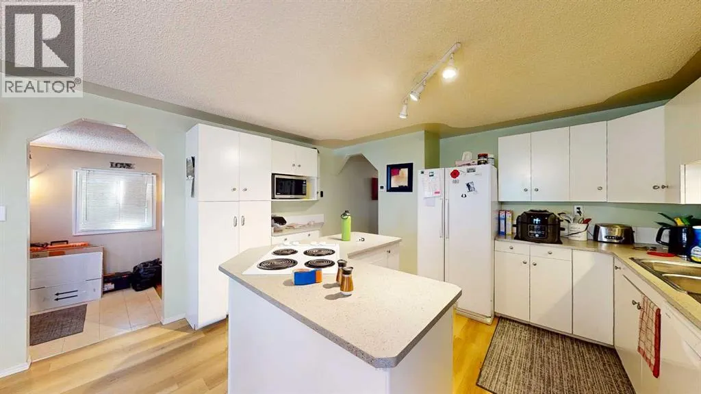 25 De Havilland Boulevard SW