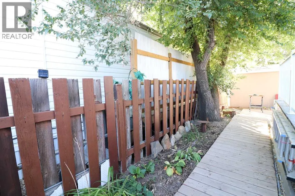 25 De Havilland Boulevard SW