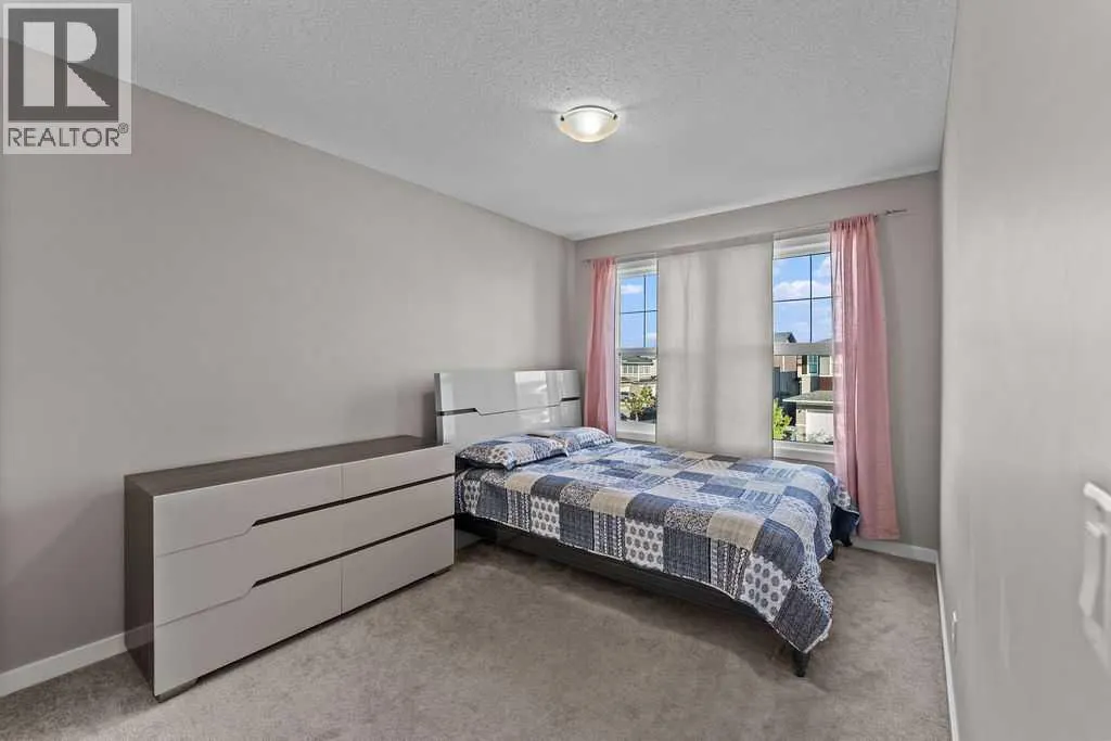 59 Howse Manor NE