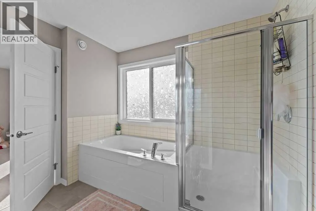 59 Howse Manor NE