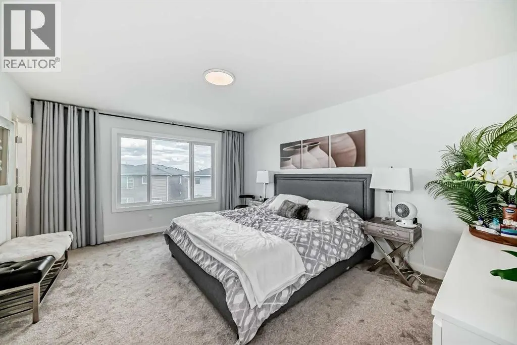 171 Red Sky Crescent NE