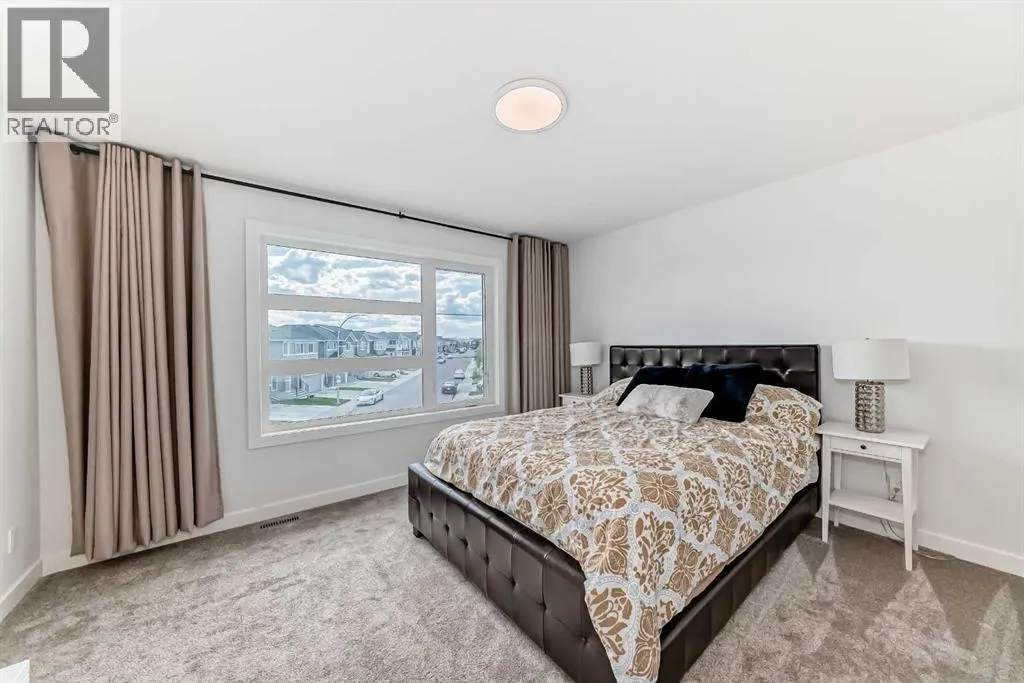 171 Red Sky Crescent NE