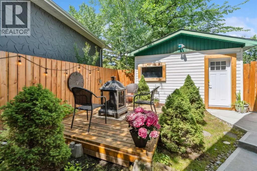 343 Canterbury Drive SW
