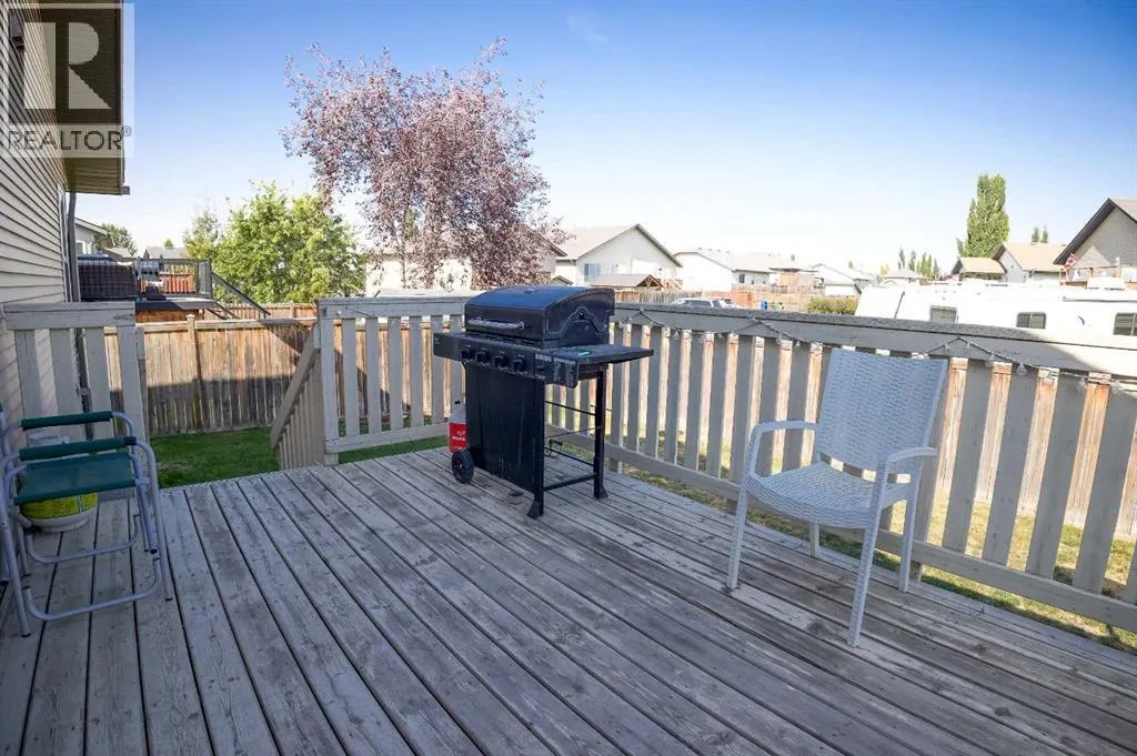 205 Jennings Crescent