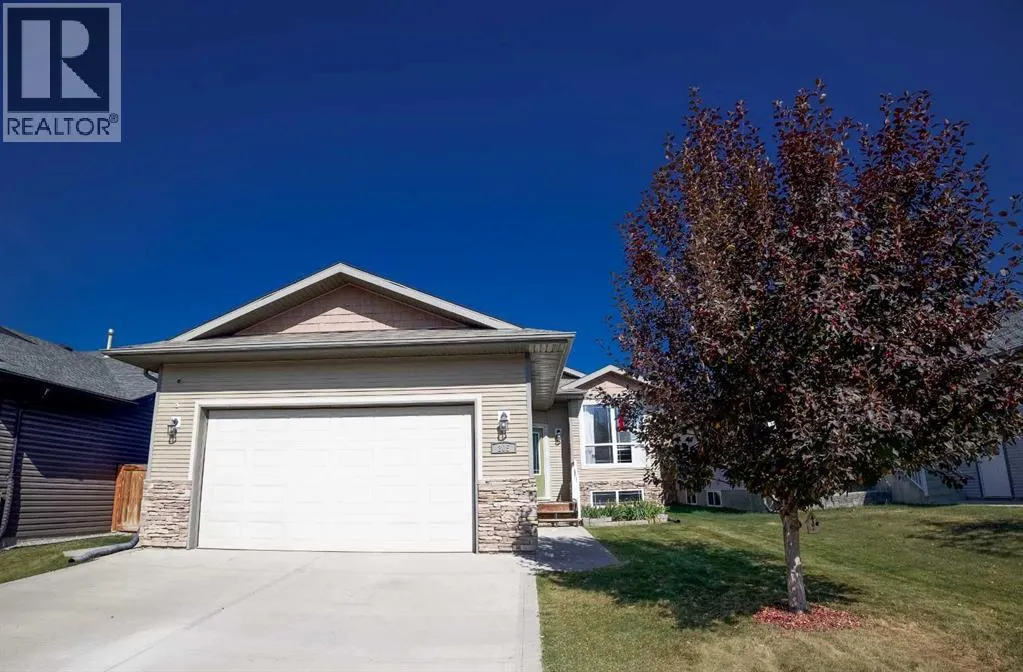 205 Jennings Crescent