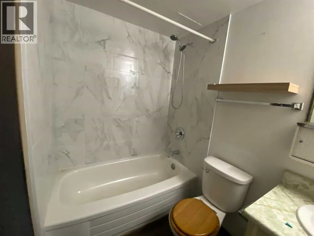 b1-312, 2410 14 Street SW