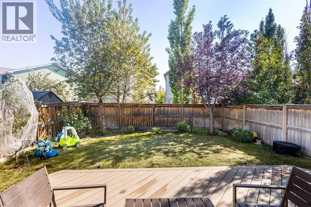 36 Aspen Hills Close SW