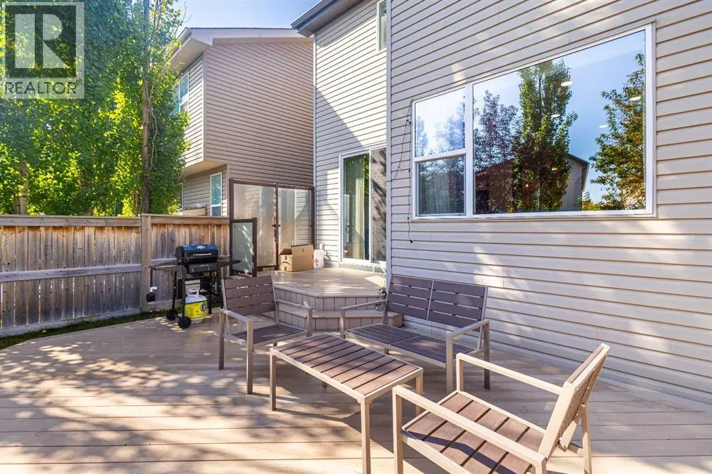 36 Aspen Hills Close SW