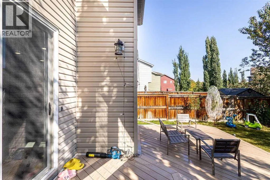 36 Aspen Hills Close SW
