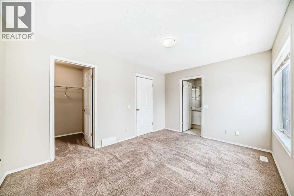 84 Inverness Square SE