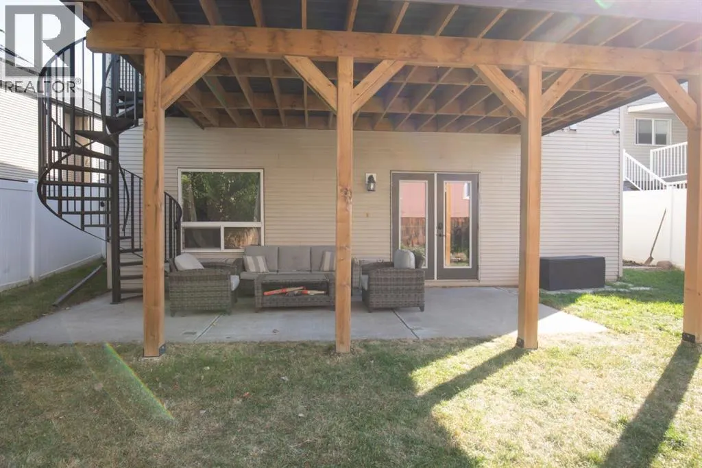 44 Isbister Close