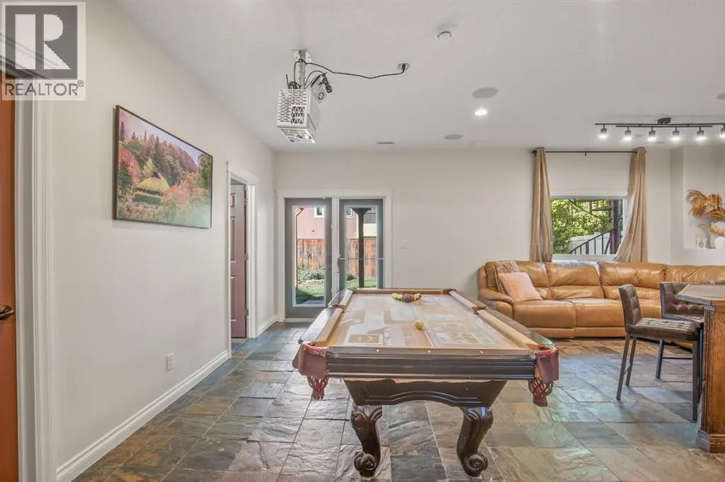 44 Isbister Close