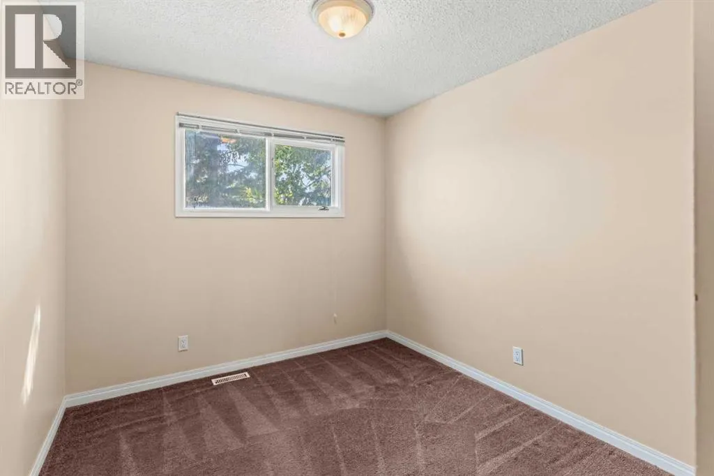 212 Queen Anne Road SE