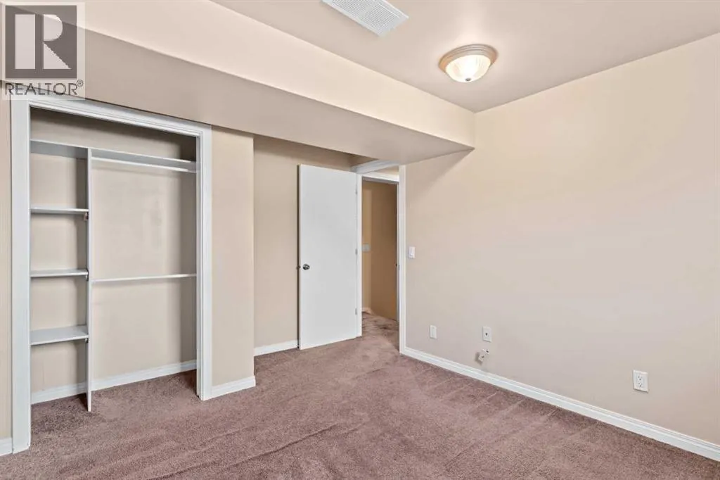 212 Queen Anne Road SE