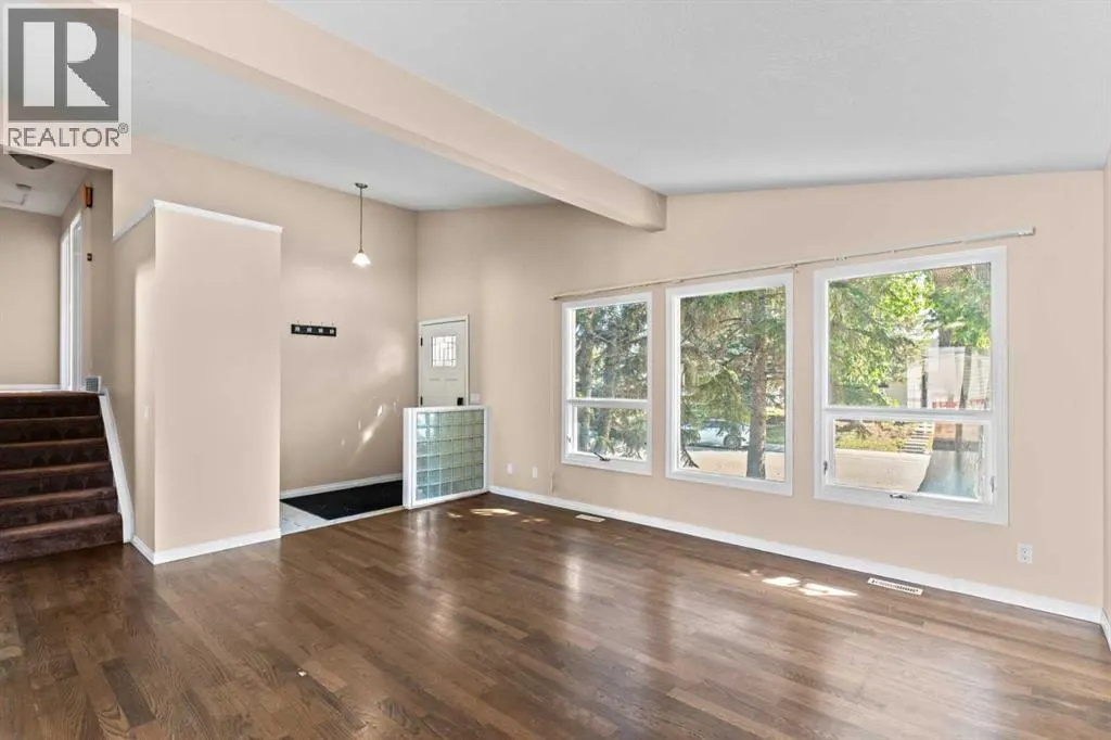 212 Queen Anne Road SE