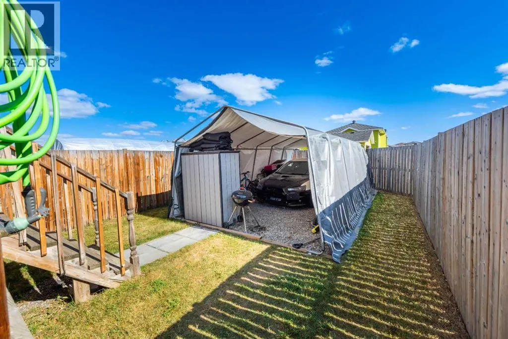 10 Tarawood Lane NE