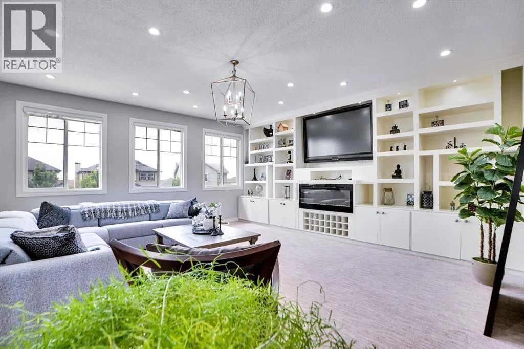 117 Hawkmere Place