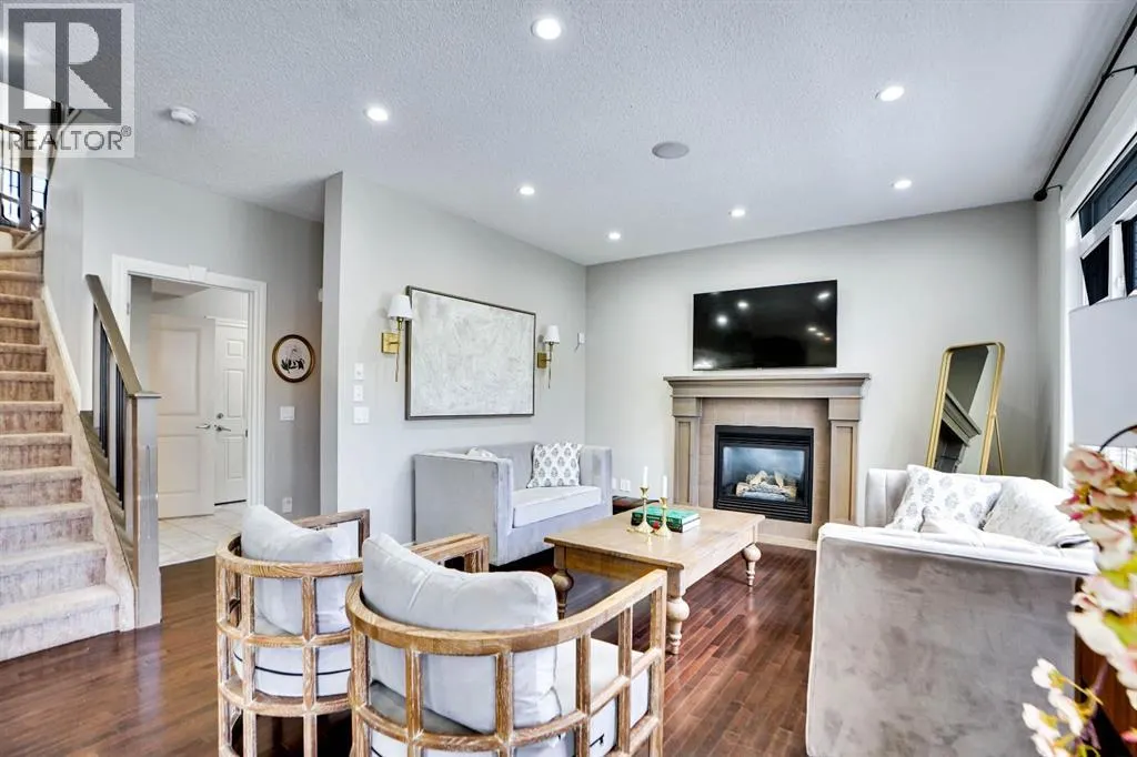 117 Hawkmere Place