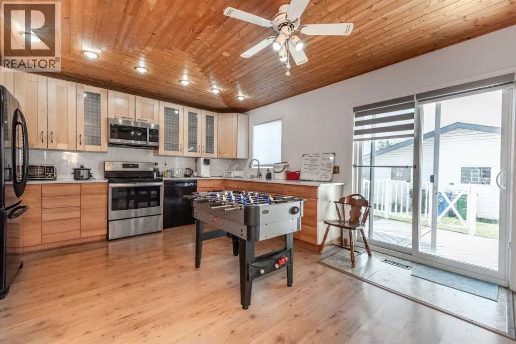 148 Martin Crossing Crescent NE