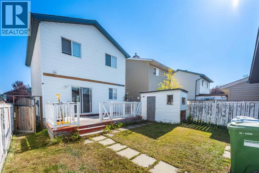 148 Martin Crossing Crescent NE