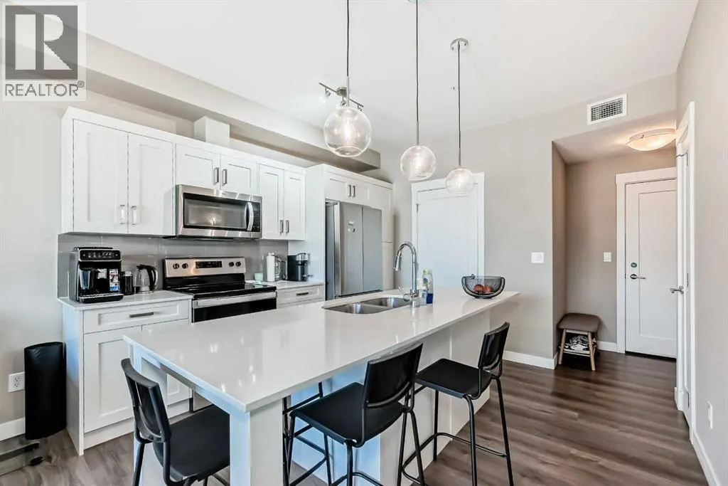 207, 40 Walgrove  SE