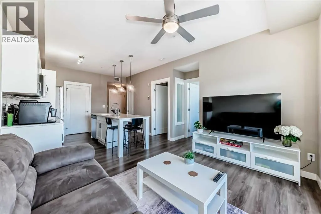 207, 40 Walgrove  SE