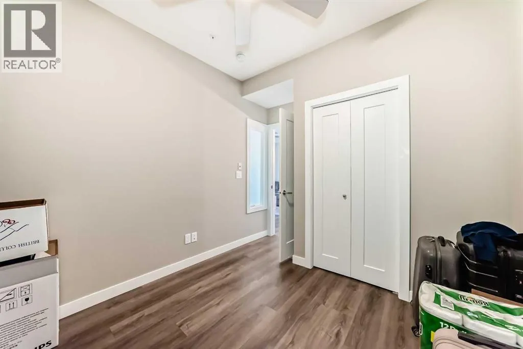 207, 40 Walgrove  SE