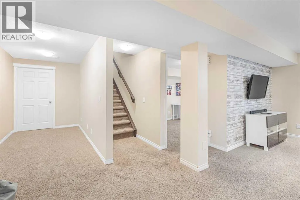 237 Kincora Glen Rise NW