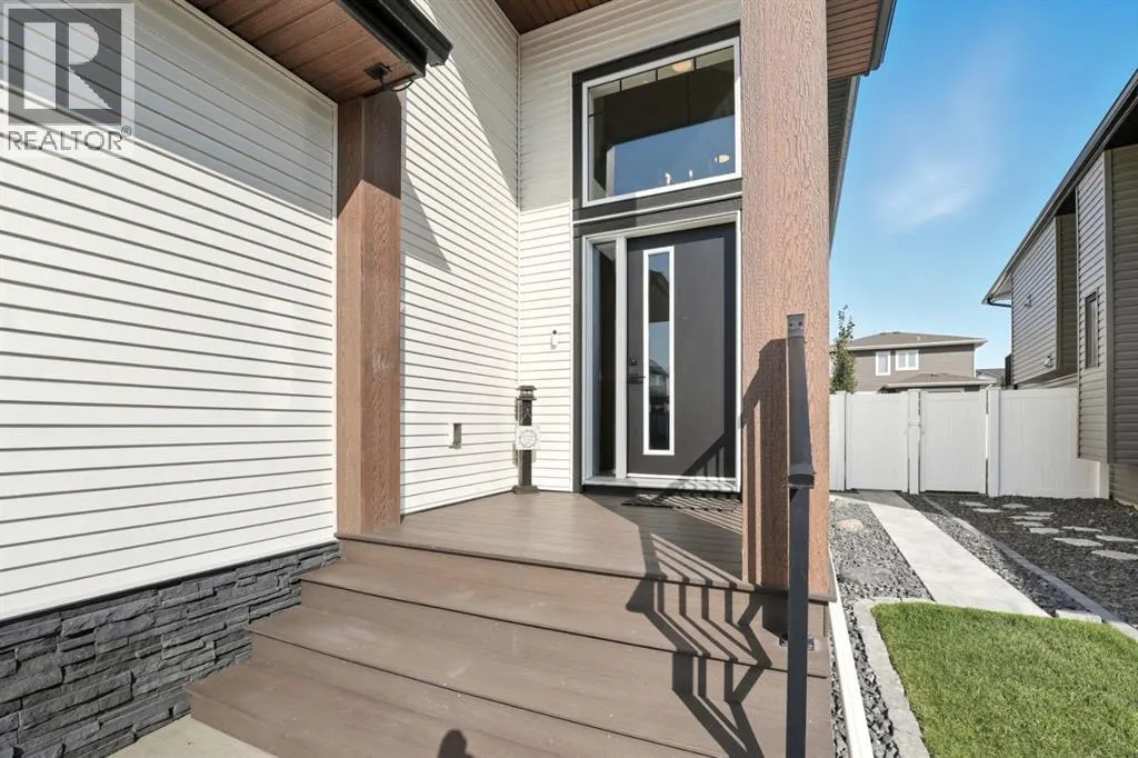 42 Longmire Close